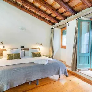 https://sleep-stay-arab-baths-atico-apartment-w-balcony.catalonia-hotels.com
